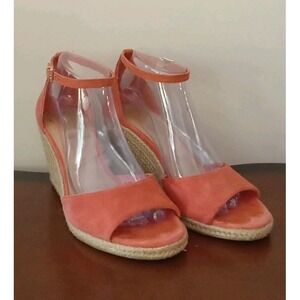 Vince Camuto Shoes Womens Size 9.5M 41 Peach Pop VC-FELYN Wedge Espadrille Suede